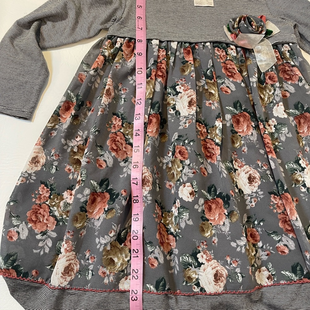 Iris & Ivy Gray Stripe and Floral, Long sleeve Girls Dress. Size 6X. Preloved. - Picture 10 of 10
